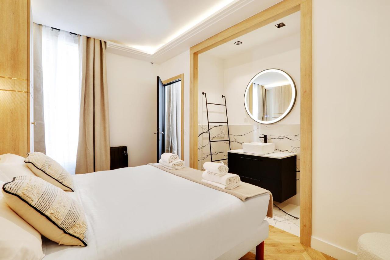 Off Majesti Upper Marais Apartment- Rue Du Faubourg Saint-Martin Paris Exteriör bild