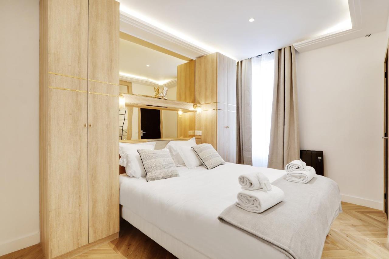 Off Majesti Upper Marais Apartment- Rue Du Faubourg Saint-Martin Paris Exteriör bild